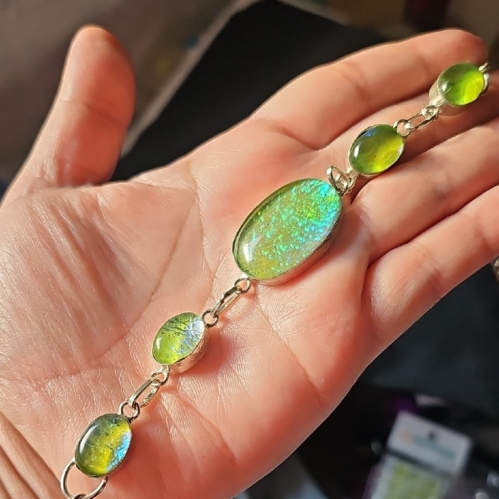 Elegant Green Opal Crystal  Bracelet